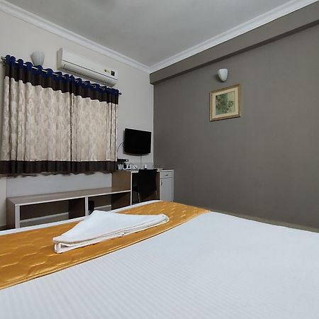 Luxor Park Service Apartment Hyderabad Eksteriør billede