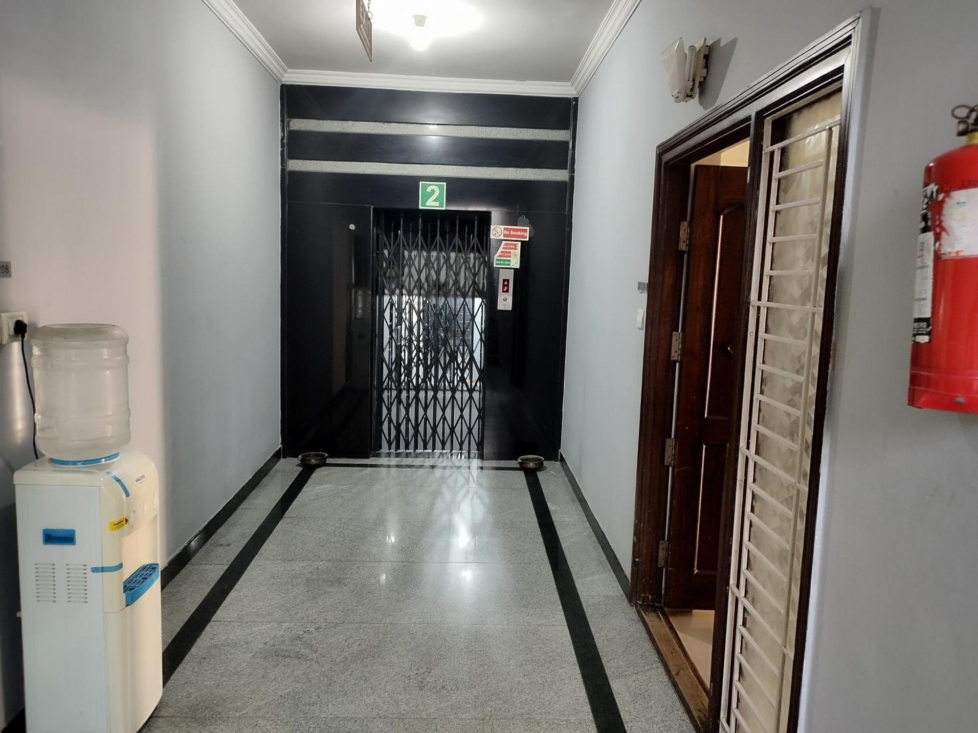 Luxor Park Service Apartment Hyderabad Eksteriør billede