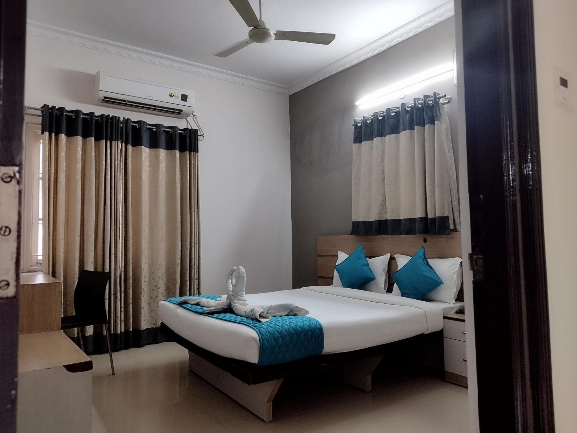 Luxor Park Service Apartment Hyderabad Eksteriør billede